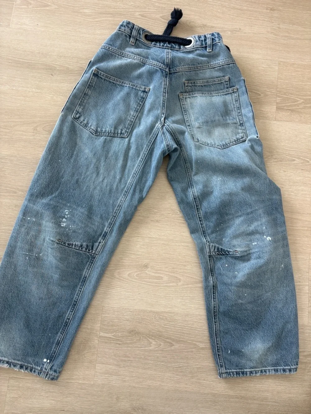 Free People Moxie Barrel Jeans - Picture 2 of 4